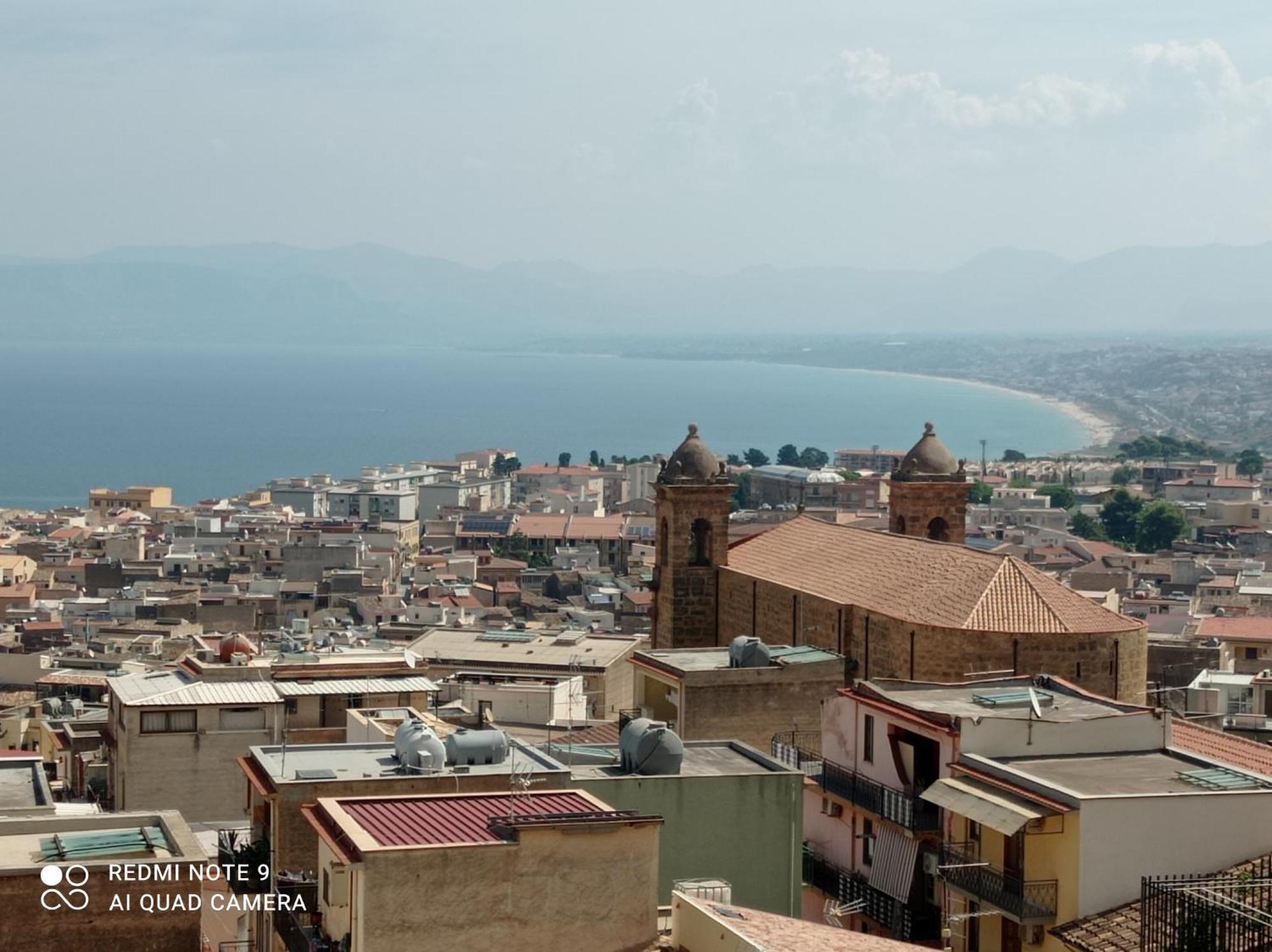 Apartamento Golden House Castellammare del Golfo Exterior foto
